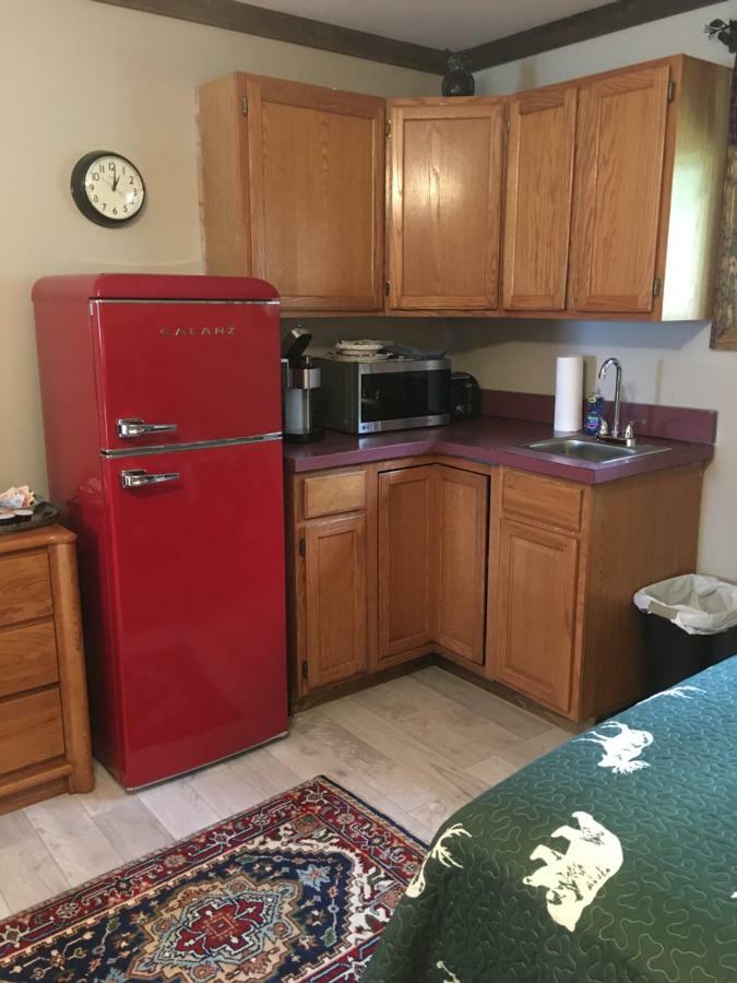 Warrensburg Inn & Suites - 6 Mi To Lake George 外观 照片