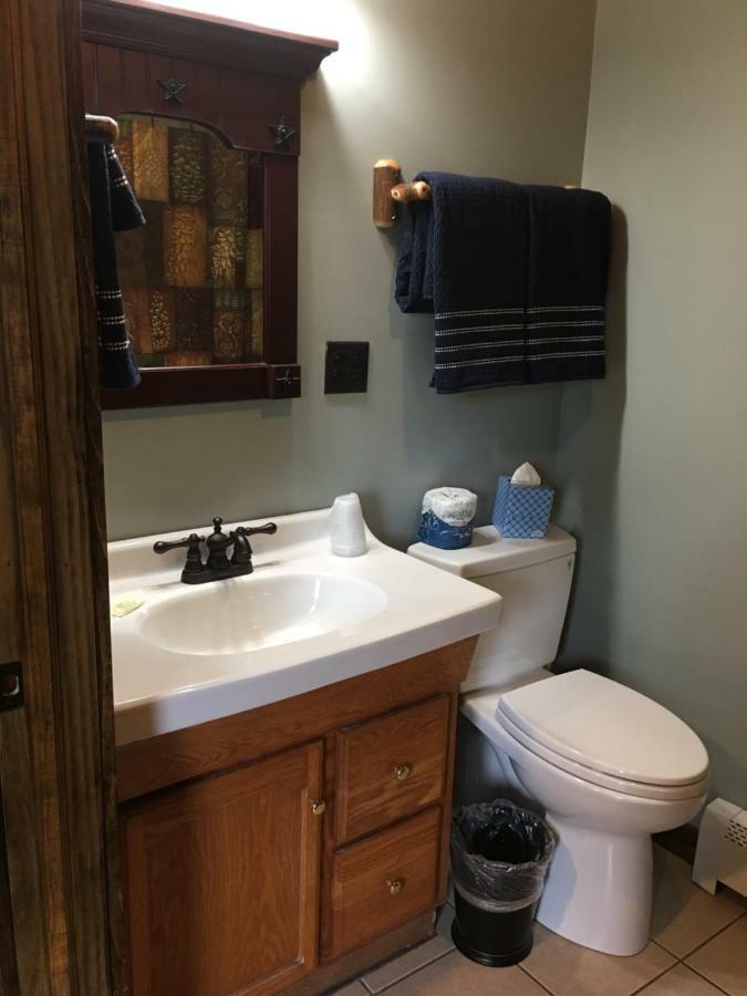 Warrensburg Inn & Suites - 6 Mi To Lake George 外观 照片