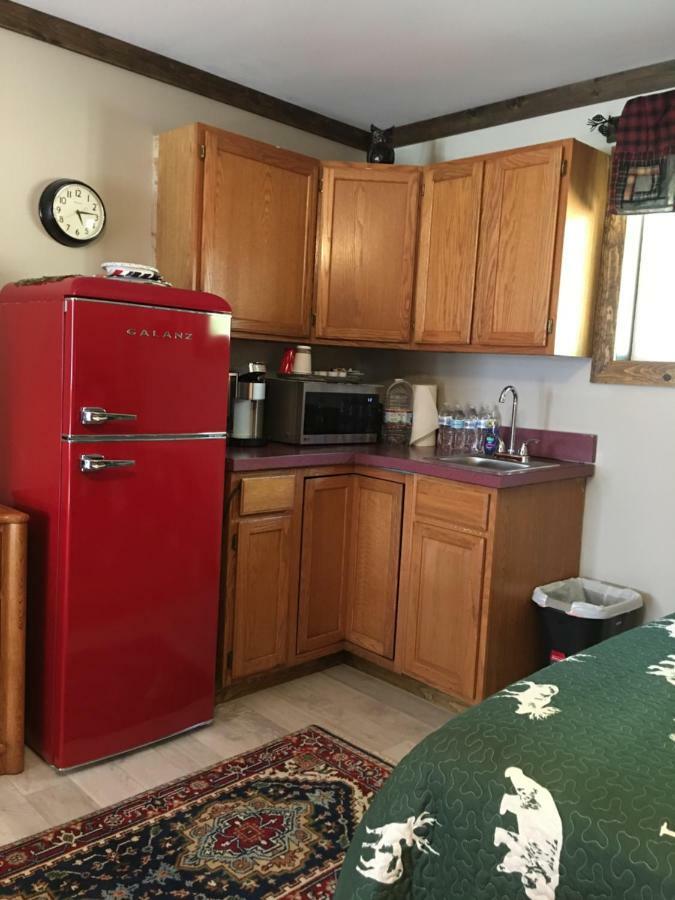 Warrensburg Inn & Suites - 6 Mi To Lake George 外观 照片