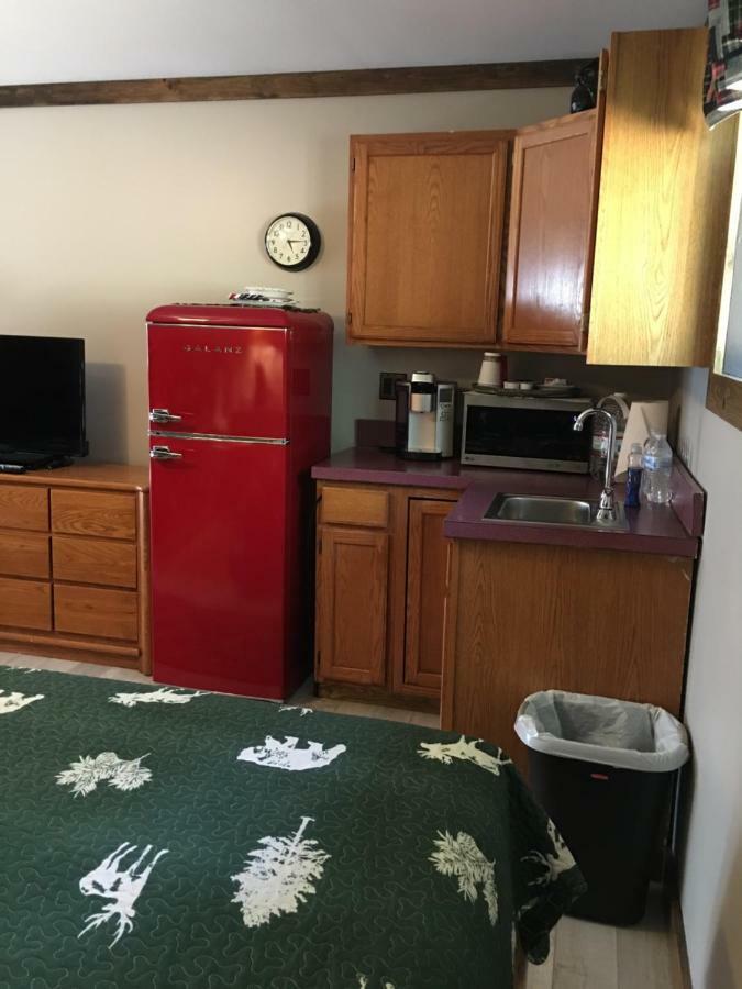 Warrensburg Inn & Suites - 6 Mi To Lake George 外观 照片
