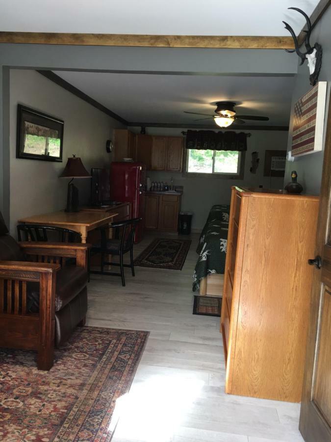 Warrensburg Inn & Suites - 6 Mi To Lake George 外观 照片