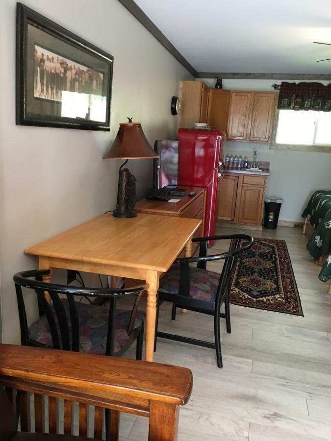 Warrensburg Inn & Suites - 6 Mi To Lake George 外观 照片